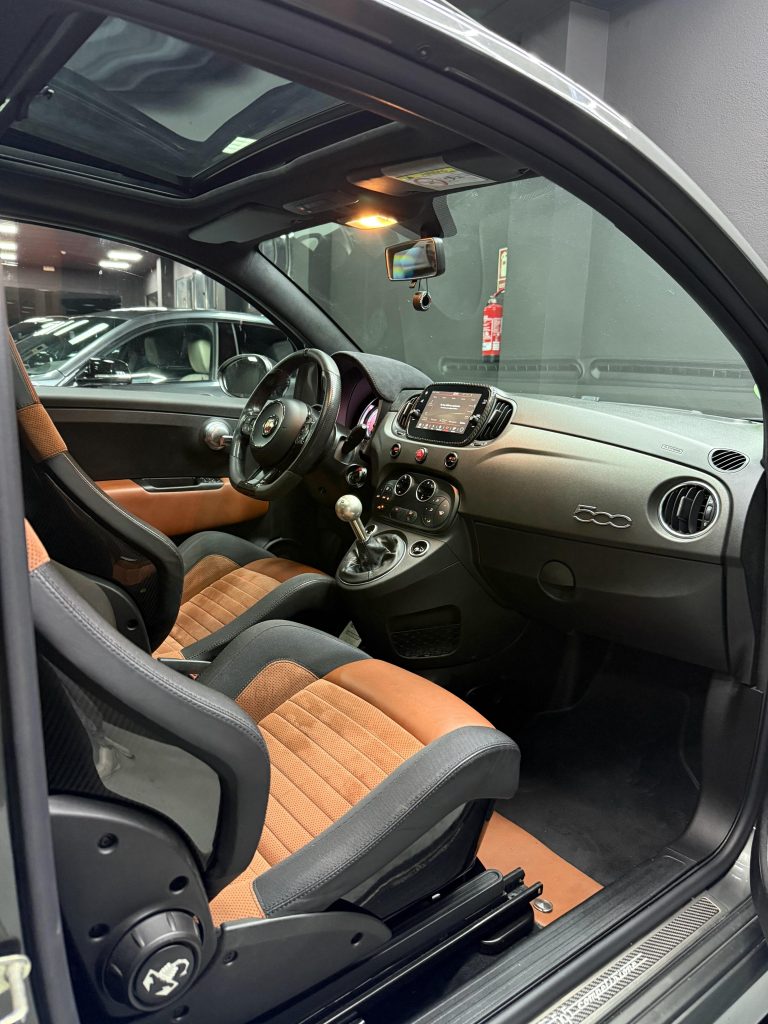 Abarth 595 Competizione