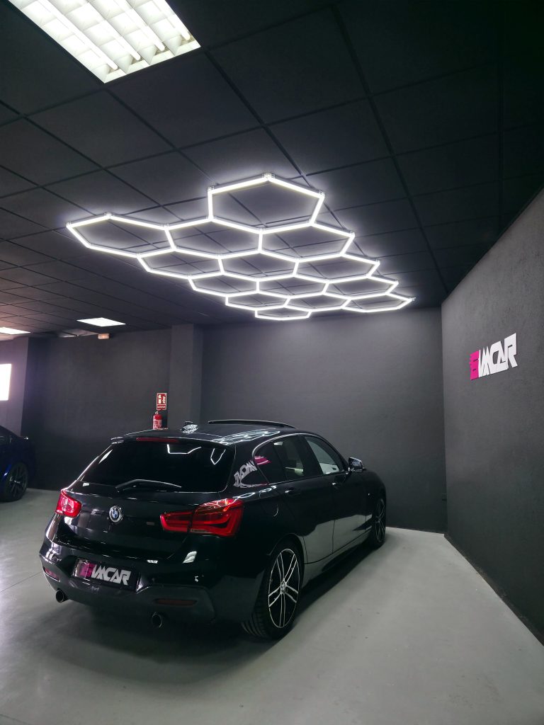 BMW M140i xDrive