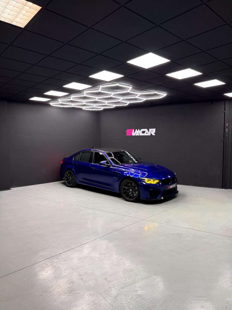 BMW M3 CS