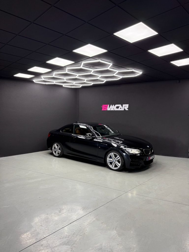 BMW M240i RWD