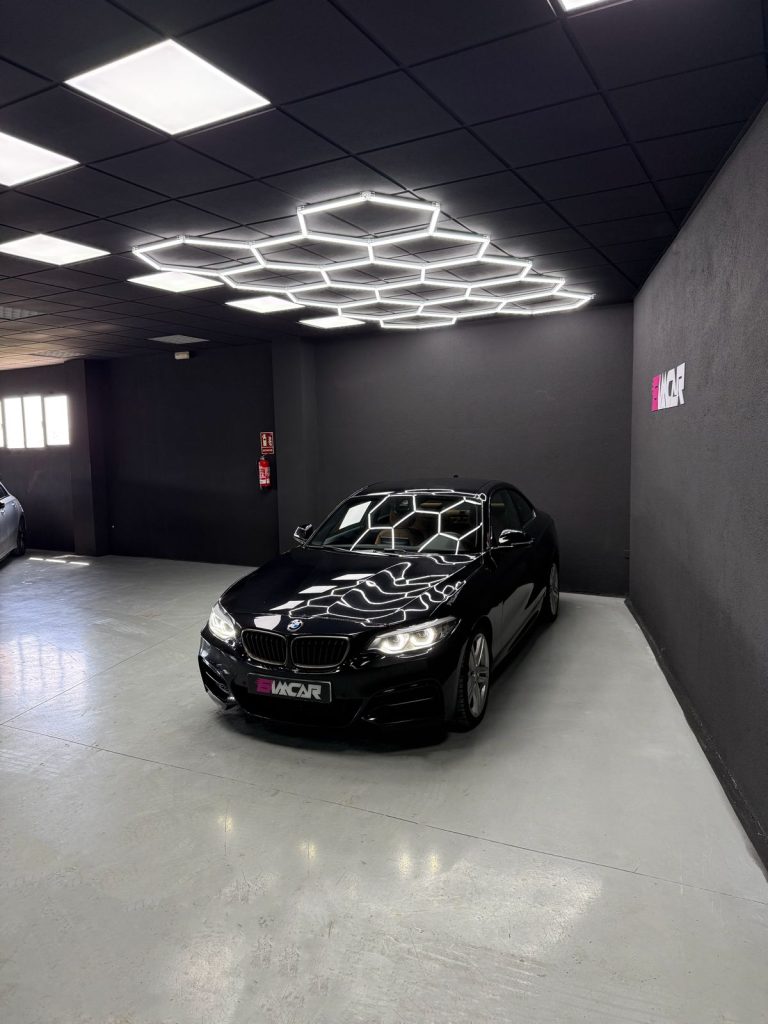 BMW M240i RWD