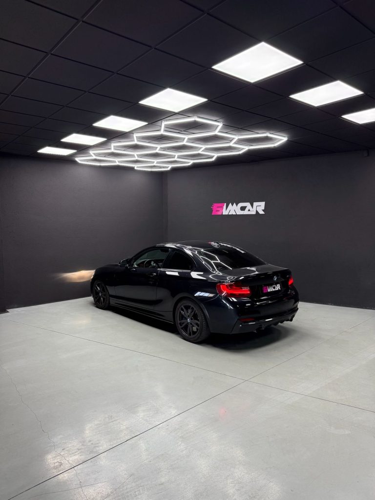 BMW M235 RWD