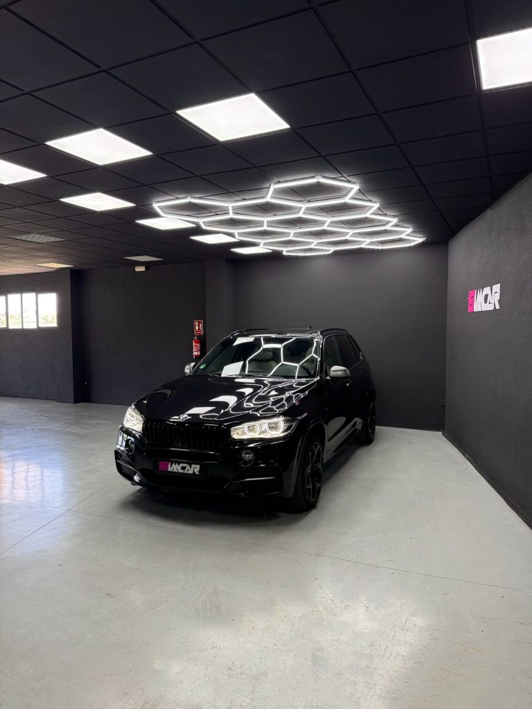 BMW X5 M50d