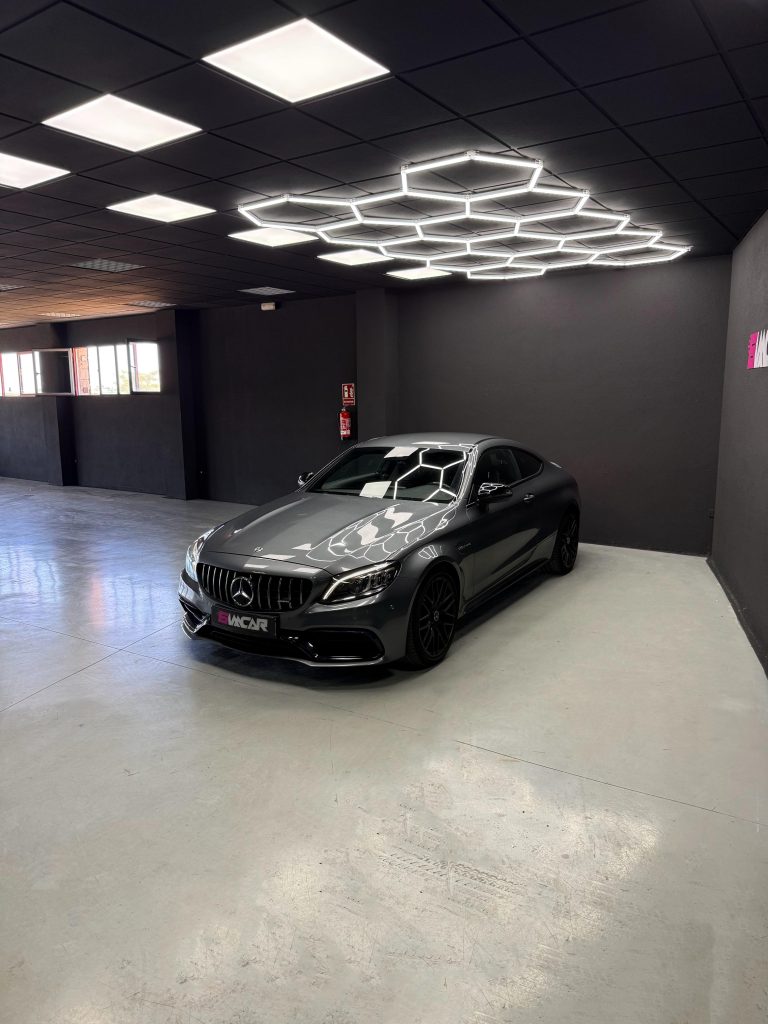 Mercedes-Benz C63